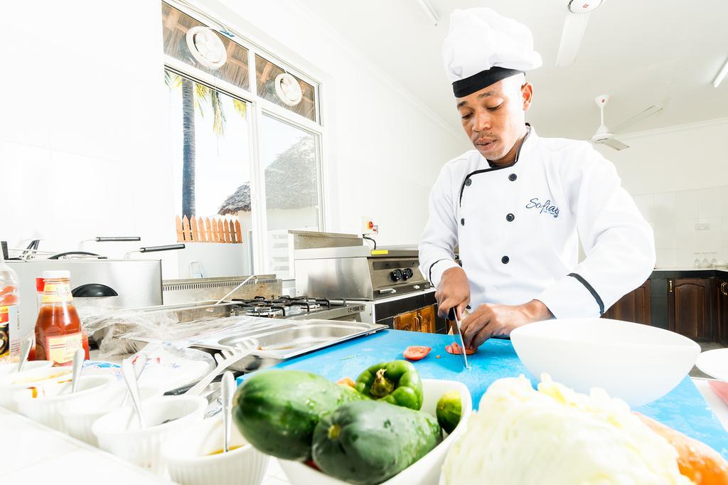 Sofia Sea View Hotell Pwani Mchangani Eksteriør bilde